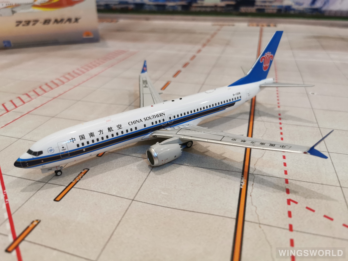 Inflight200 1:200 IF73MAXCZ001 China Southern 中国南方航空 Boeing 737 MAX 8 B-1206
