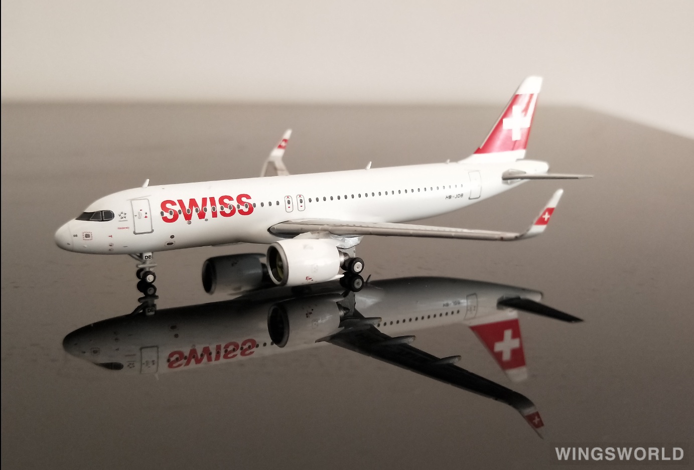 JC Wings 1:400 EW432N002 Swiss 瑞士国际航空 Airbus A320neo HB-JDB