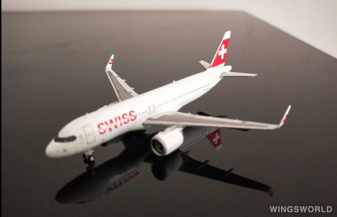 JC Wings 1:400 EW432N002 Swiss 瑞士国际航空 Airbus A320neo HB-JDB