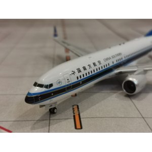 China Southern 中国南方航空 Boeing 737 MAX 8 B-1206  IF73MAXCZ001 Inflight200 1:200
