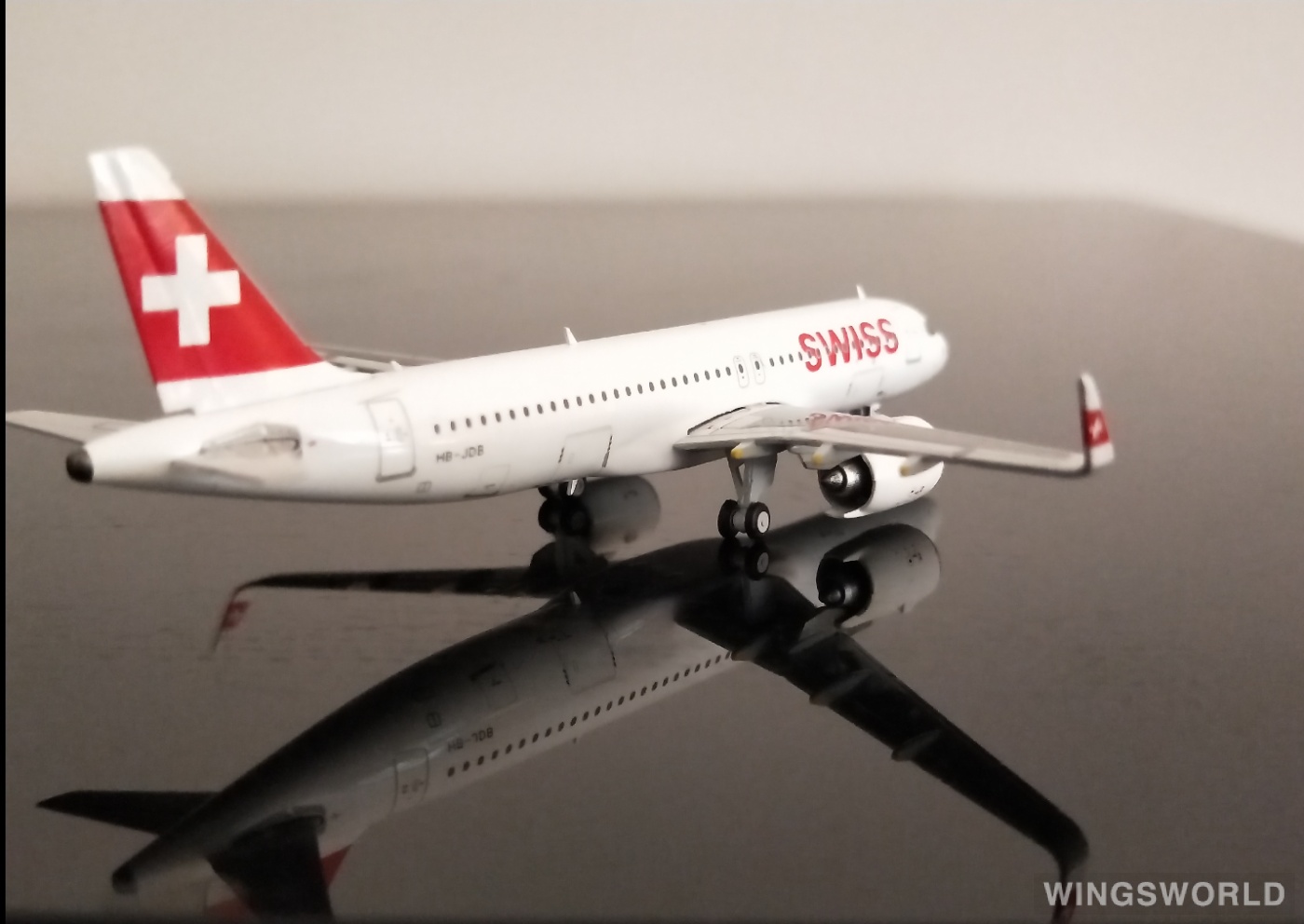 JC Wings 1:400 EW432N002 Swiss 瑞士国际航空 Airbus A320neo HB-JDB