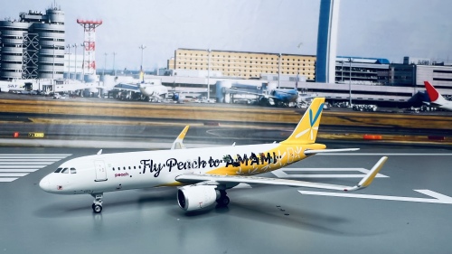 PH04402 Peach Aviation 乐桃航空Airbus A320 JA08VA Phoenix 1