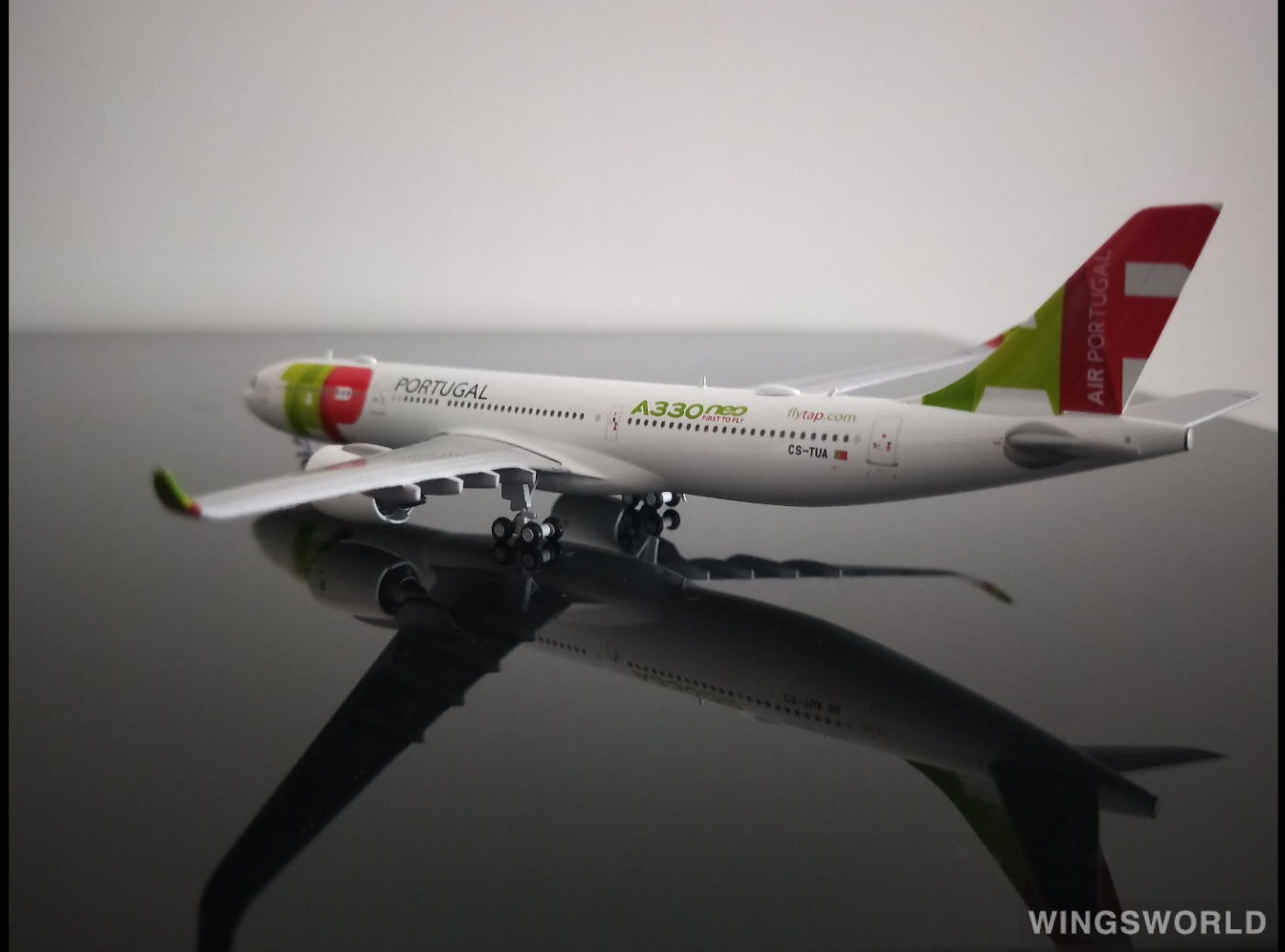 JC Wings 1:400 LH4155 TAP Portugal 葡萄牙航空 Airbus A330-900neo CS-TUA