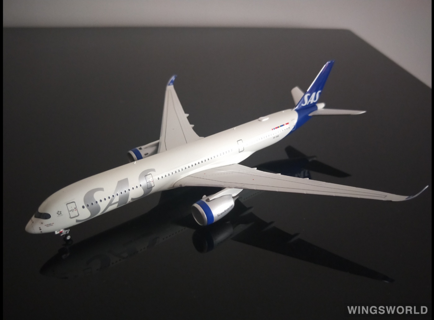 NGmodels 1:400 NG39018 SAS 北欧航空 Airbus A350-900 SE-RSB