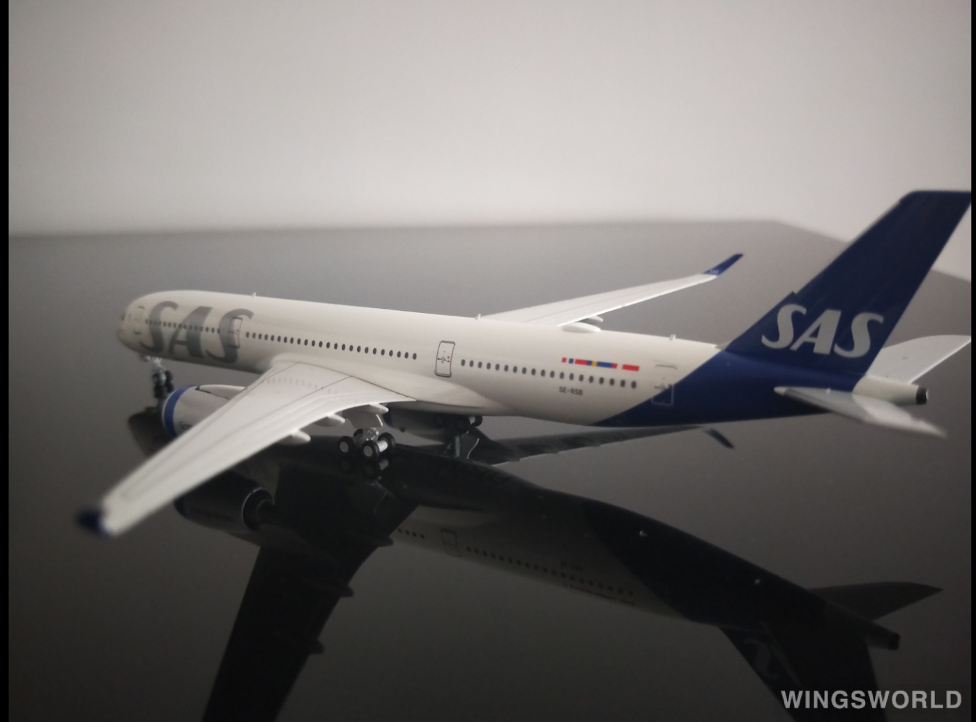 NGmodels 1:400 NG39018 SAS 北欧航空 Airbus A350-900 SE-RSB