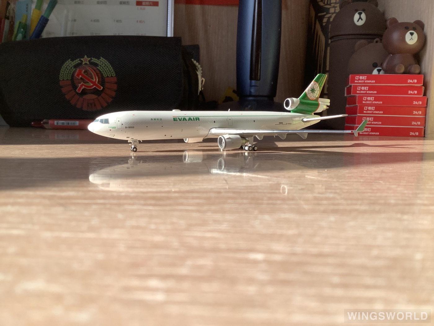 JC Wings 1:400 XX4192 EVA Air 长荣航空 McDonnell Douglas MD-11 B-16103