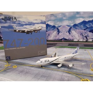 PIA 巴基斯坦航空 Boeing 747-200 AP-BAK  55958 Dragon Models 1:400