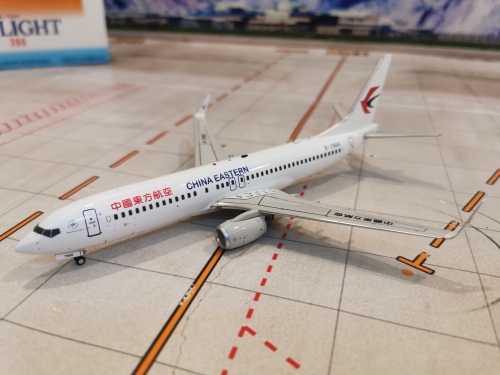 China Eastern 中国东方航空 Boeing 737-800 B-7966  IF738MU1119 Inflight200 1:200