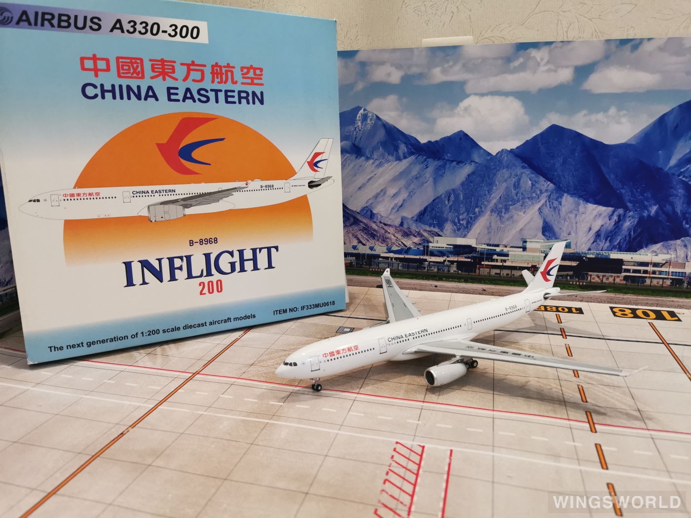 中国東方航空 B738 1/200 お取り寄せ商品】1/200 737 MAX 8 中国東方航空 B-1385 | ひこ
