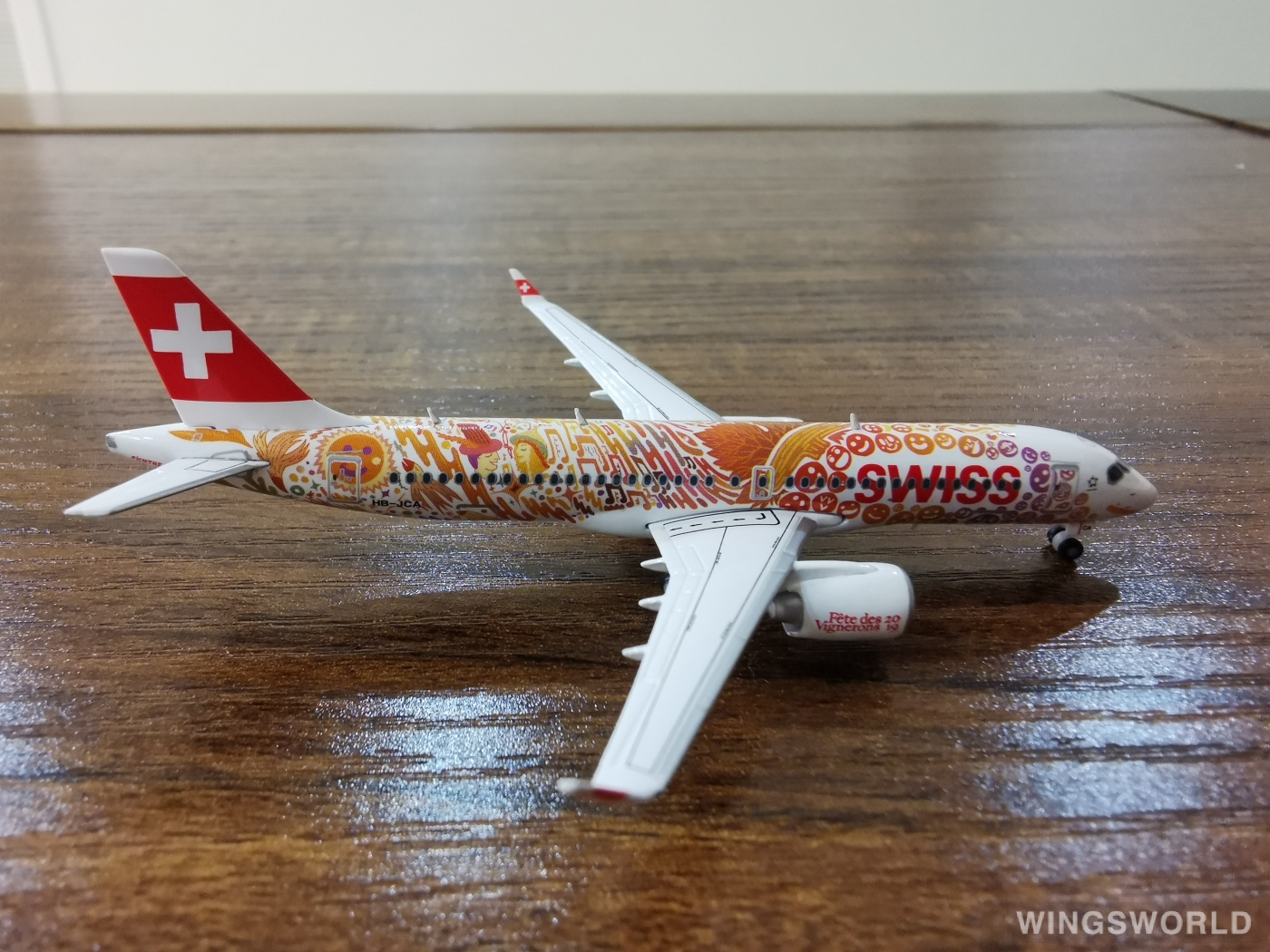 Herpa 1:400 562713 Swiss 瑞士国际航空 Airbus A220-300 HB-JCA