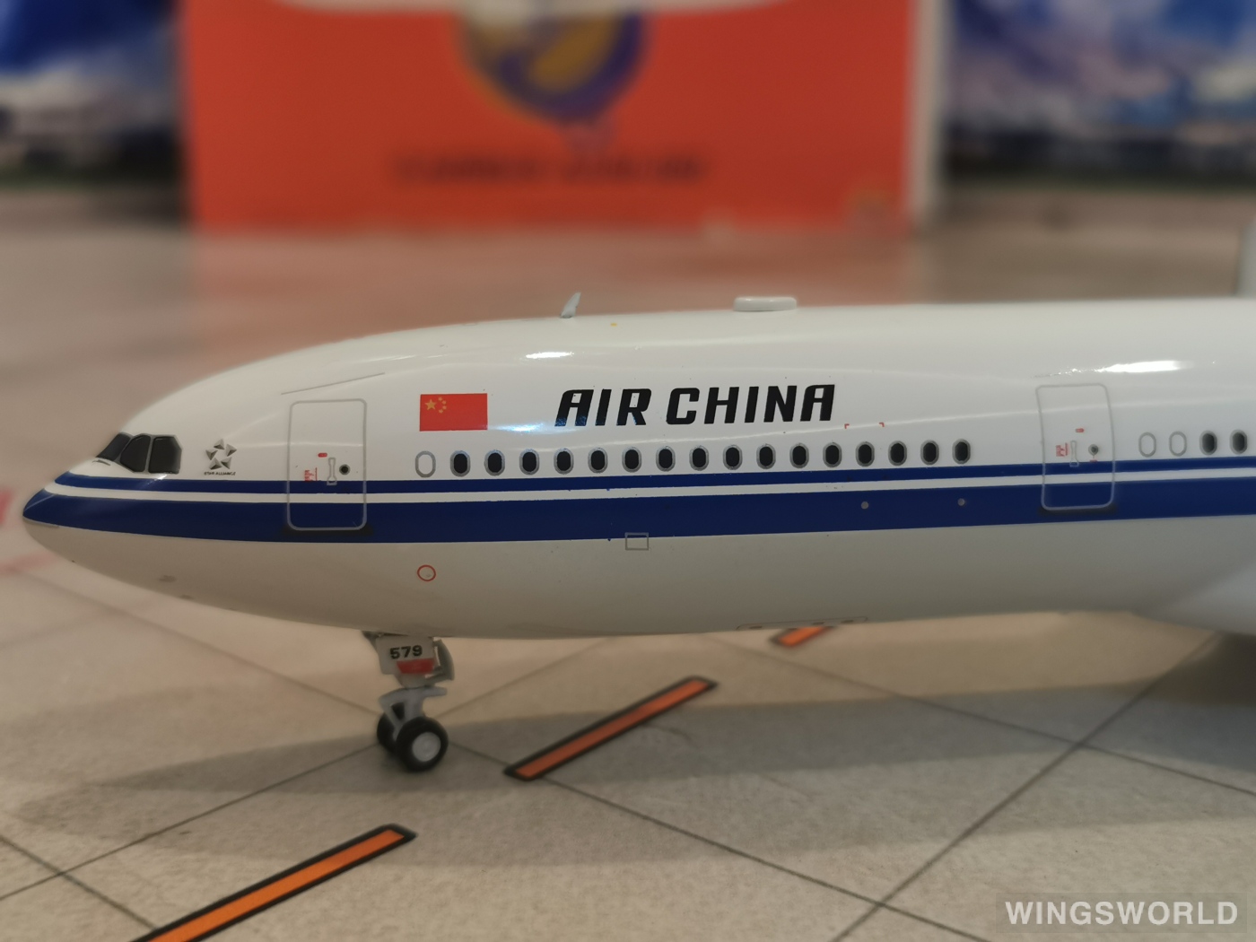 Inflight200 1:200 IF333CA001 Air China 中国国际航空 Airbus A330-300 B-8579