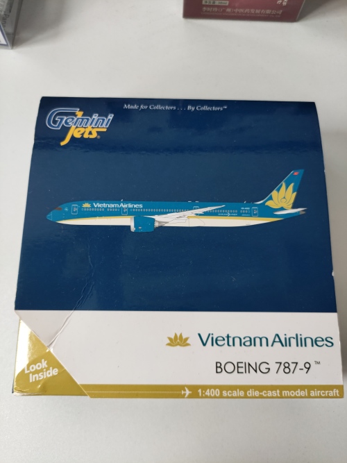 Vietnam Airlines 越南航空 Boeing 787-9 VN-A862  GJHVN1746 Geminijets 1:400