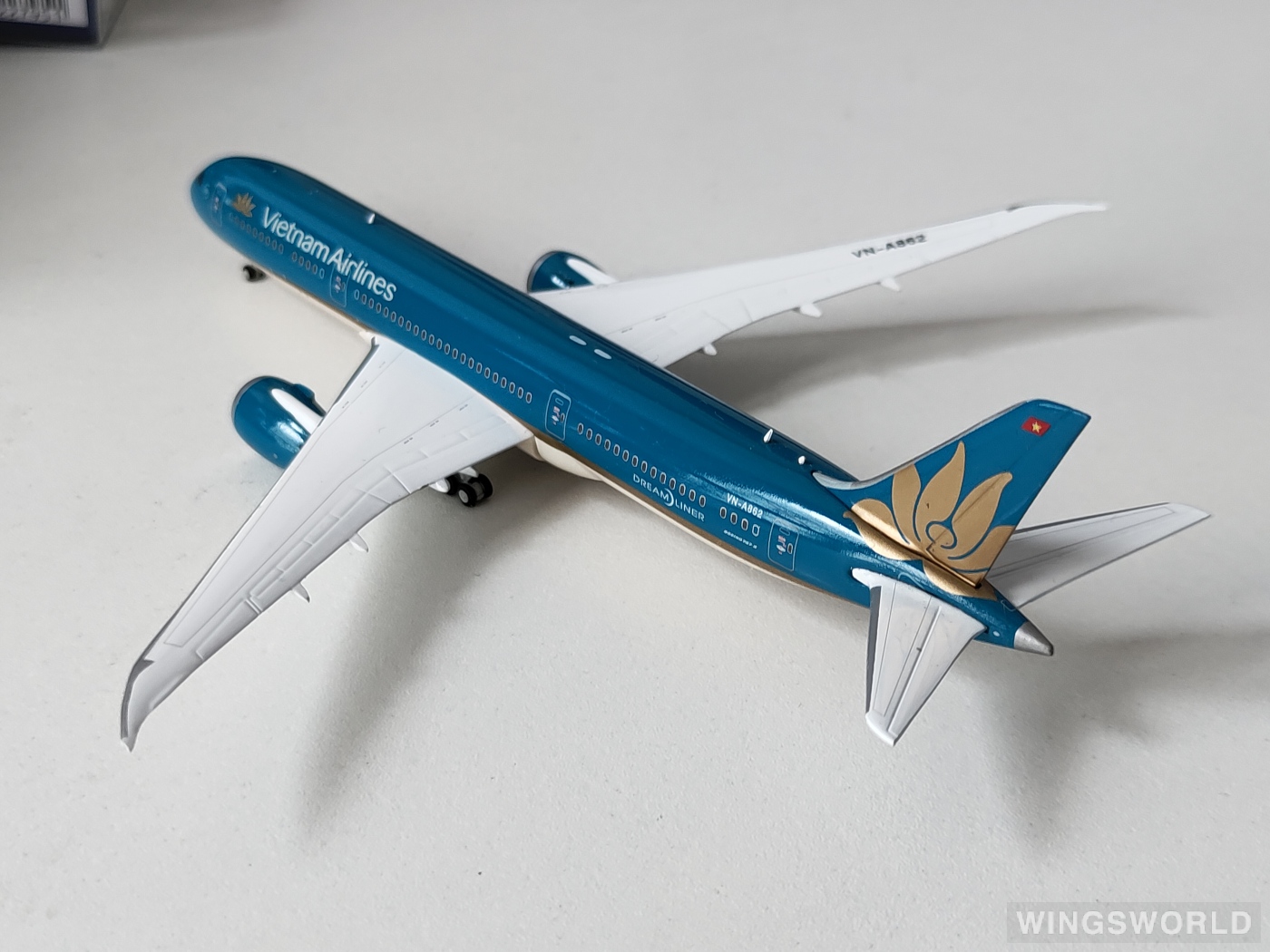 Geminijets 1:400 GJHVN1746 Vietnam Airlines 越南航空 Boeing 787-9 VN-A862