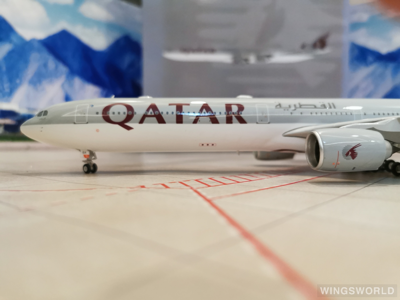 Phoenix 1:200 PH20125 Qatar 卡塔尔航空 Airbus A340-600 A7-AGA