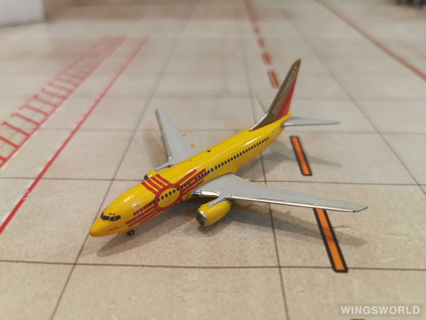 Geminijets 1:400 GJSWA283 Southwest Airlines 美国西南航空 Boeing 737-700 N781WN