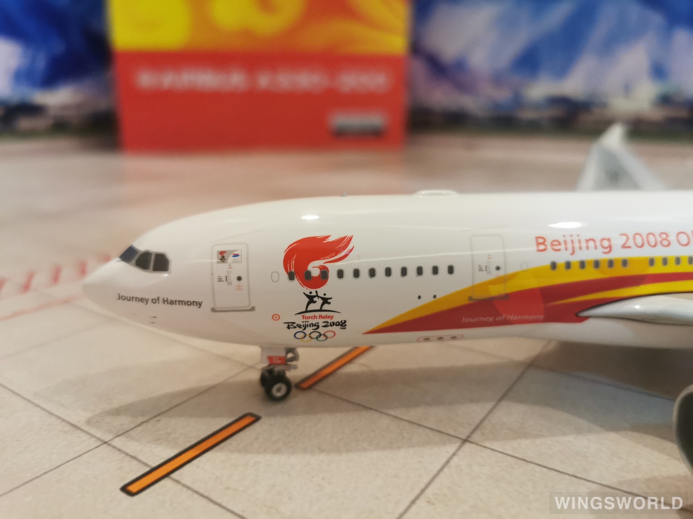 Phoenix 1:200 PH02002 Air China 中国国际航空 Airbus A330-200 B-6075
