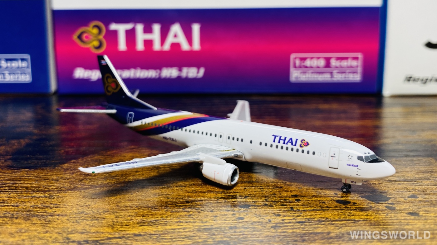 Phoenix 1:400 PH10425 Thai Airways 泰国国际航空 Boeing 737-400 HS-TDJ