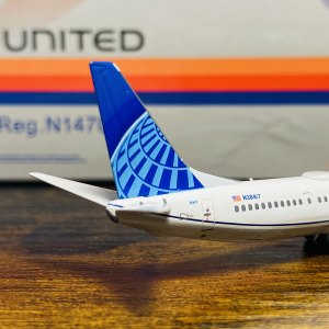 United Airlines 美国联合航空 Boeing 737-900ER N38417  NG79006 NGmodels 1:400