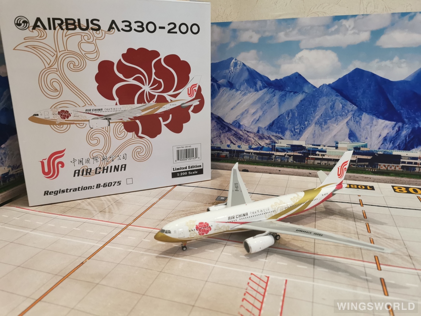 Phoenix 1:200 PH20143 Air China 中国国际航空 Airbus A330-200 B-6075