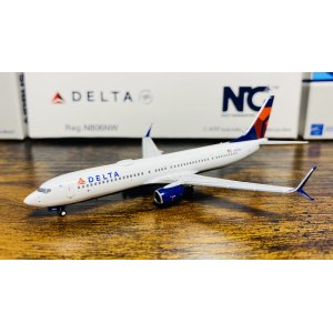 Delta Air Lines 达美航空 Boeing 737-900ER N913DU  NG79005 NGmodels 1:400
