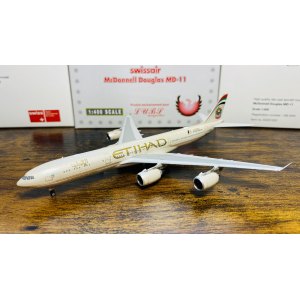 Etihad Airways 阿提哈德航空 Airbus A340-500 A6-EHA 2004s colors. 