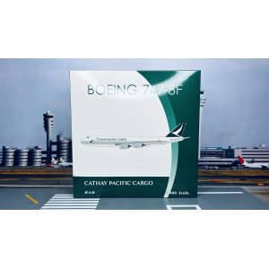 Cathay Pacific 国泰航空 Boeing 747-8F B-LJL  PH04429 Phoenix 1:400