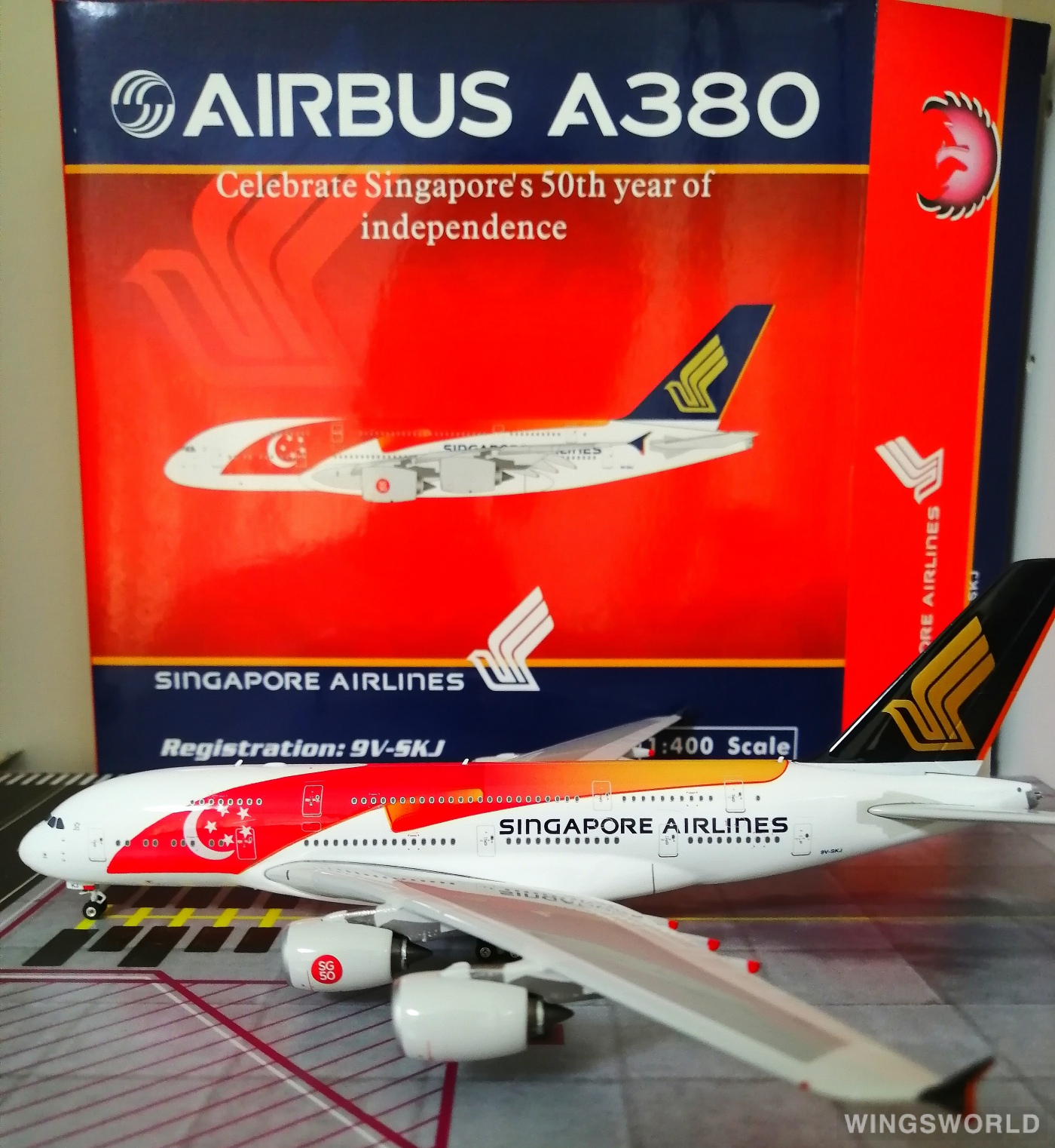 Phoenix 1:400 PH11139 Singapore Airlines 新加坡航空 Airbus A380-800 9V-SKI