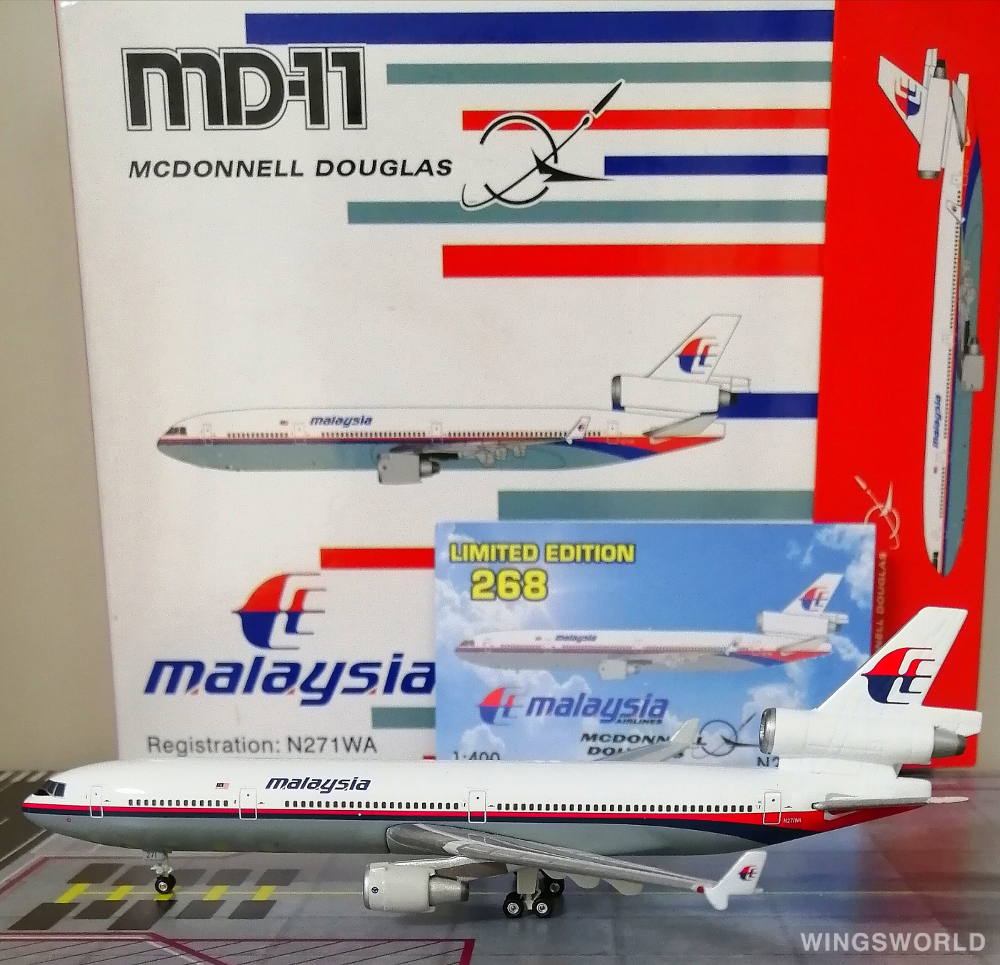 Phoenix 1:400 McDonnell Douglas MD-11 Malaysia Airlines 马来西亚