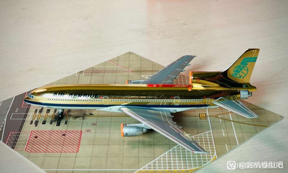 Blue box 1:400 63607 Air Afrique 非洲航空 Lockheed L-1011 TriStar N185AT