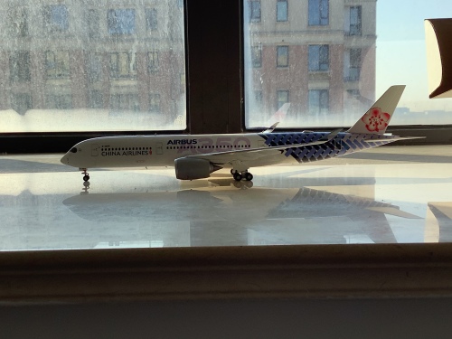 China Airlines 中华航空 Airbus A350-900 B-18918  XX2141 JC Wings 1:200
