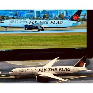 Air Canada 加拿大航空 Boeing 787-9 C-FVLQ FLY THE FLAG NG55068 NGmodels 1:400