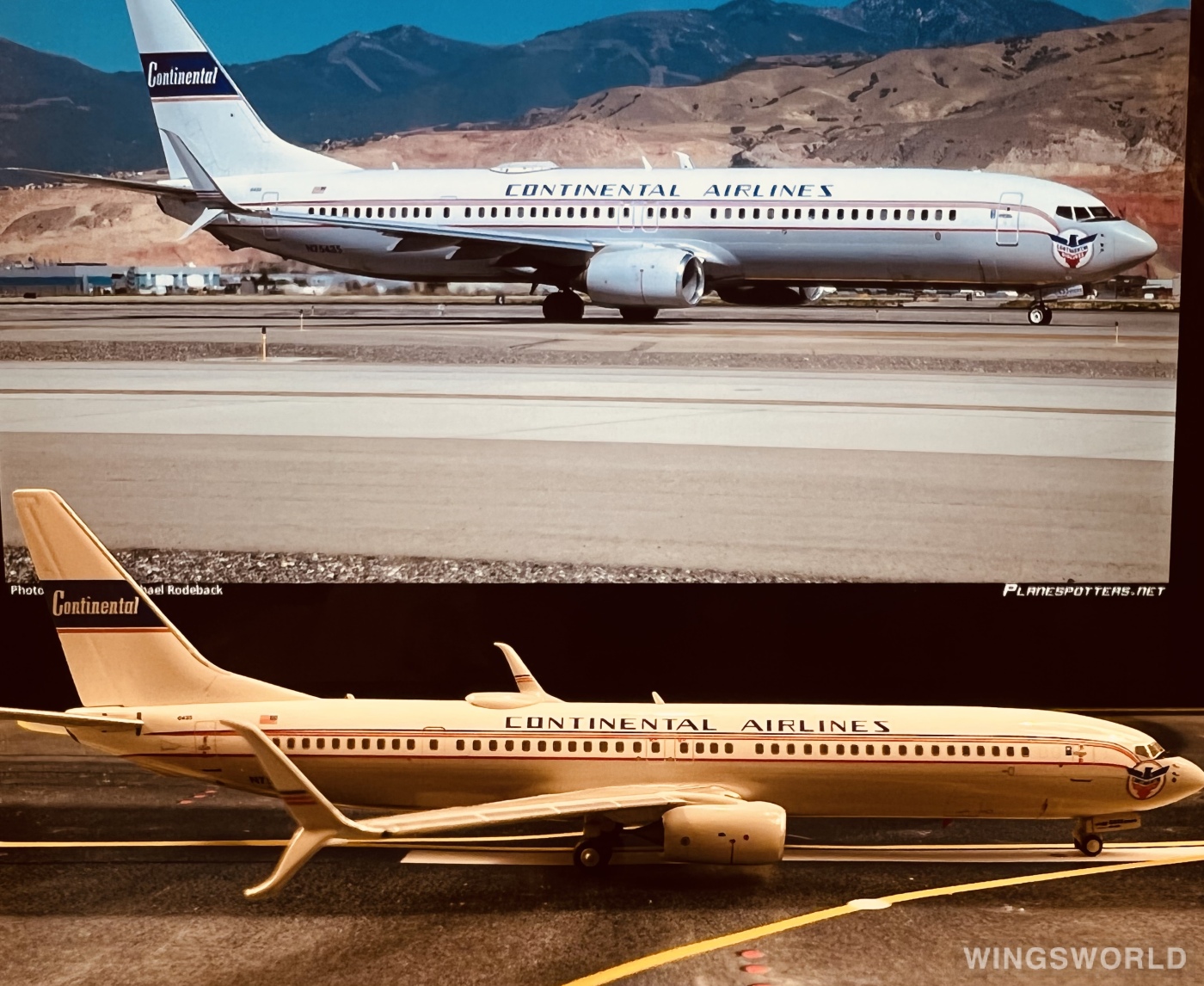 NGmodels 1:400 NG79010 United Airlines 美国联合航空 Boeing 737-900ER N75435
