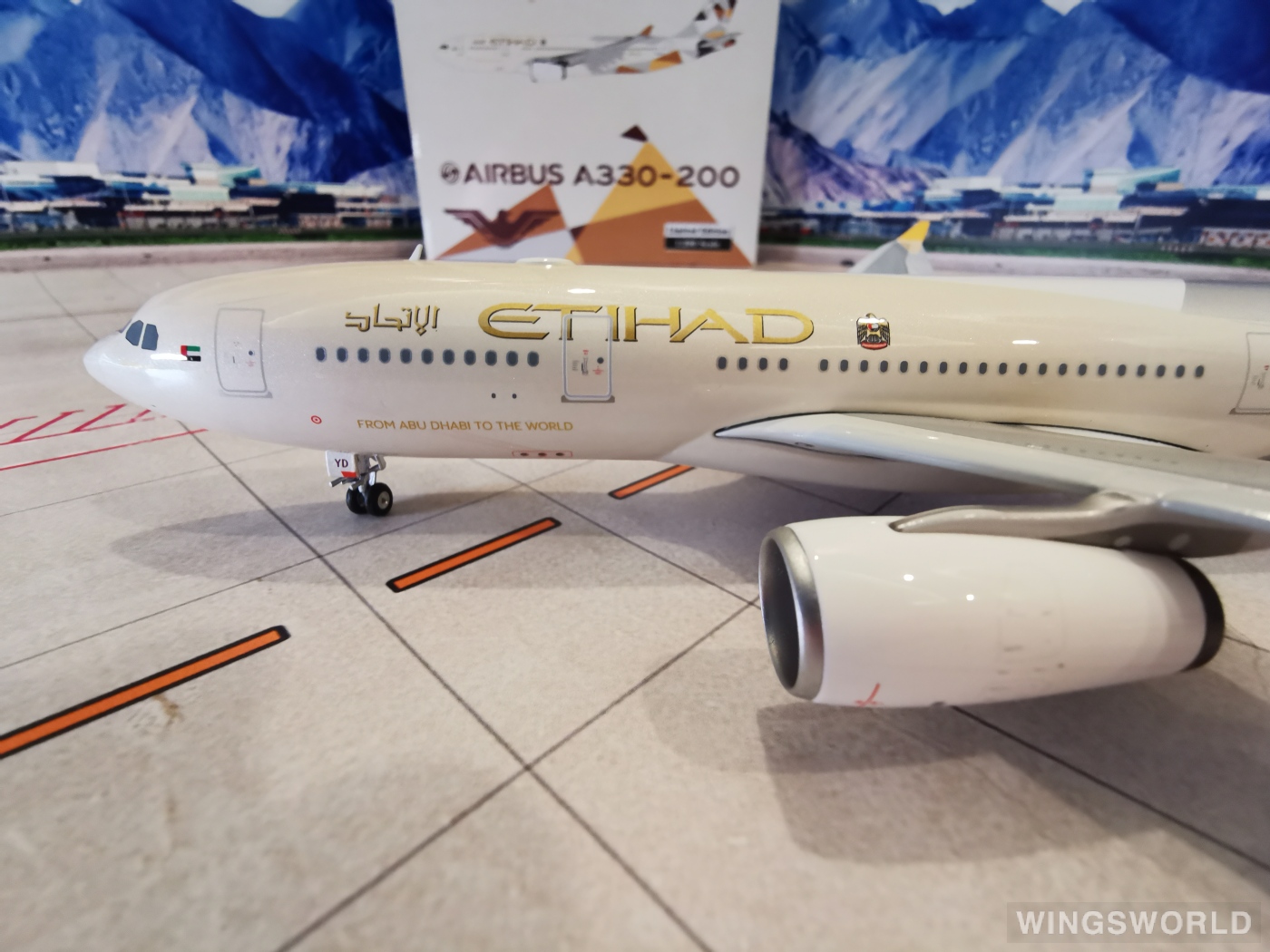 Eagle 1:200 EA100015 Etihad Airways 阿提哈德航空 Airbus A330-200 A6-EYD