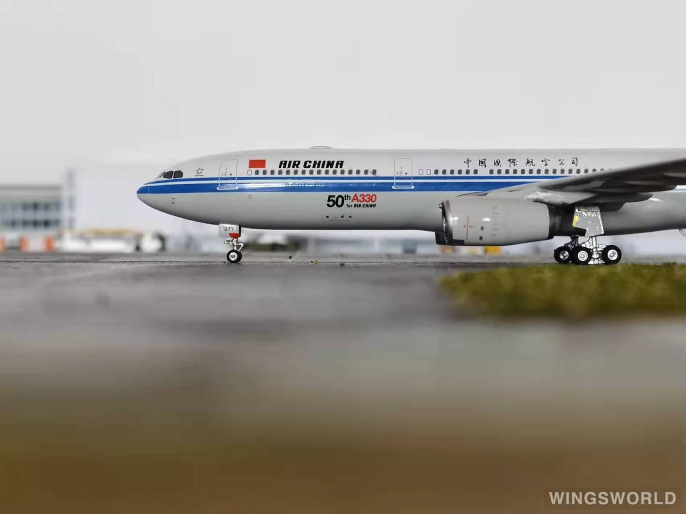 Phoenix 1:400 PH11181 Air China 中国国际航空 Airbus A330-300 B-5977