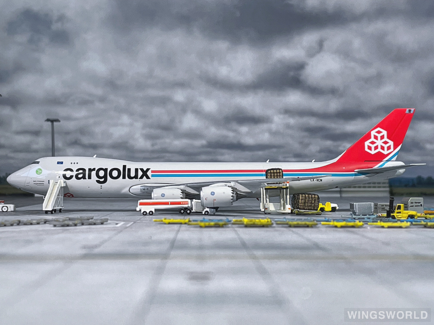 Phoenix 1:400 PH11606 Cargolux 卢森堡货运航空 Boeing 747-8F LX-VCN