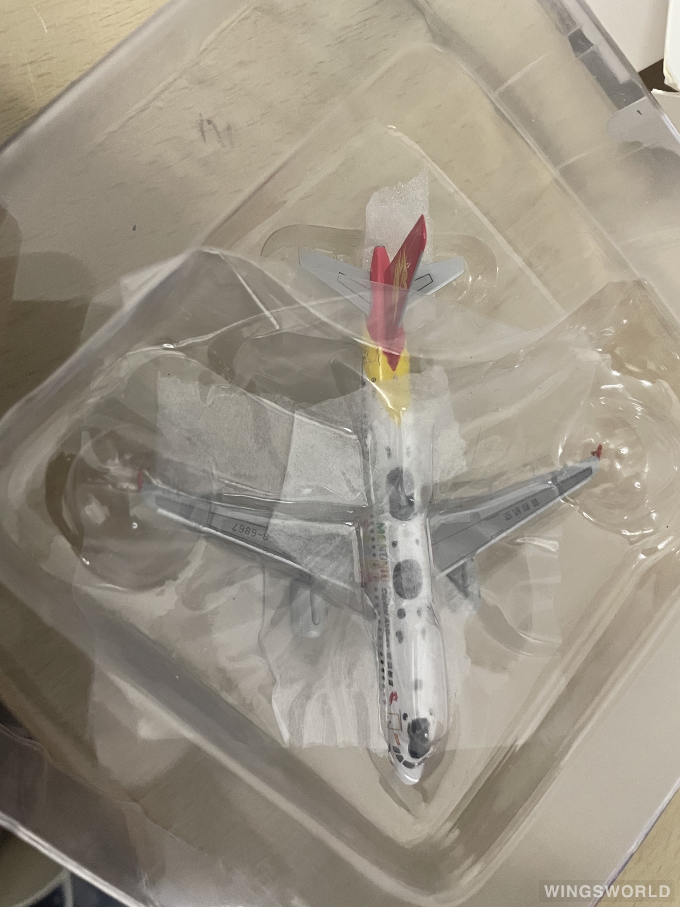 JC Wings 1:400 XX4122 Capital Airlines 首都航空 Airbus A320 B-6952