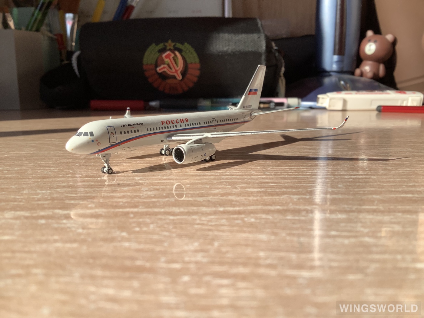 NGmodels 1:400 NG41002 Rossiya Special Flight Detachment Tupolev Tu-204 RA-64057