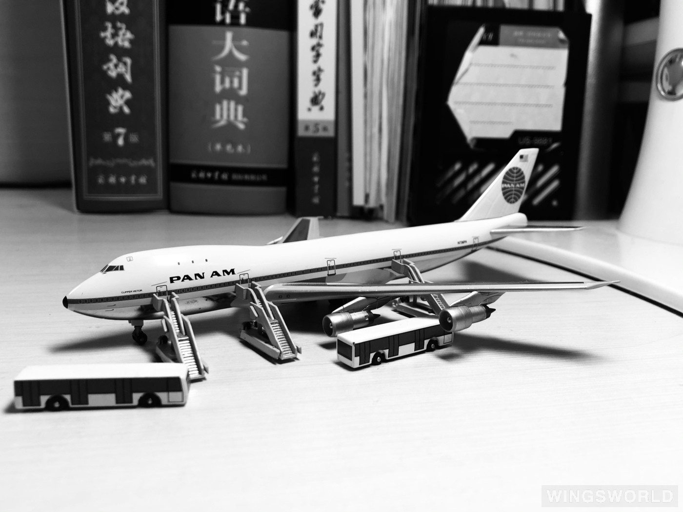 Dragon Models 1:400 55459C Pan Am 泛美航空 Boeing 747-100 N736PA