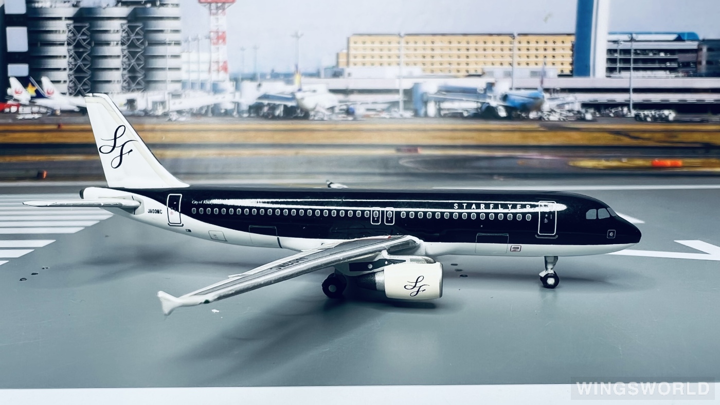 Geminijets 1:400 GJSFJ001-3 StarFlyer 星悦航空 Airbus A320 JA03MC