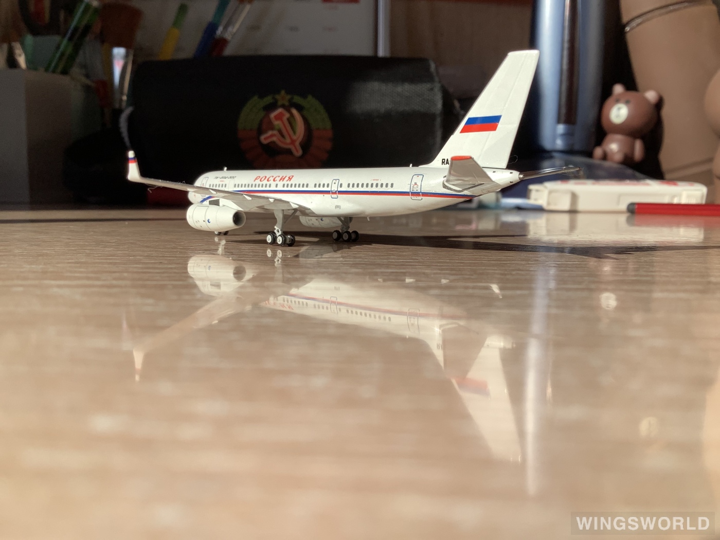 NGmodels 1:400 NG41002 Rossiya Special Flight Detachment Tupolev Tu-204 RA-64057