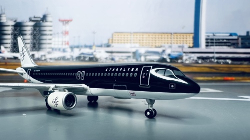 StarFlyer 星悦航空 Airbus A320 JA01MC  GJSFJ001-1 Geminijets 1:400