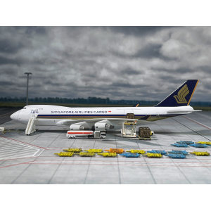 Singapore Airlines 新加坡航空 Boeing 747-400 9V-SFD 1990s colors. 