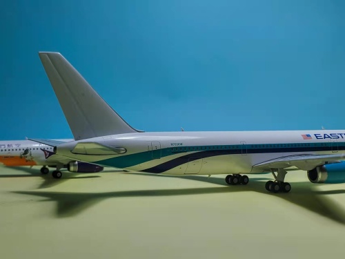Eastern Air Lines 美国东方航空 Boeing 767-300 N703KW  XX4236 JC Wings 1:400