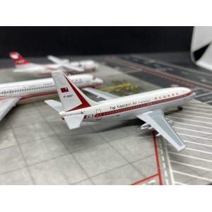 FAT 远东航空 Boeing 737-200 B-2607  ACB2607 AeroClassics 1:400