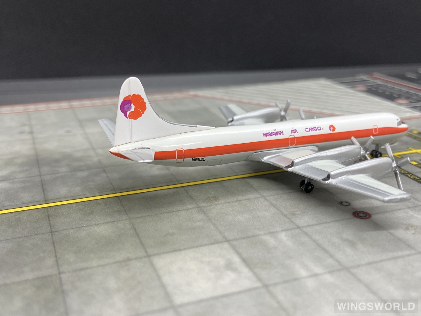 Jet-X 1:400 JX055 Hawaiian Airlines 夏威夷航空 Lockheed L-188 Electra N5525