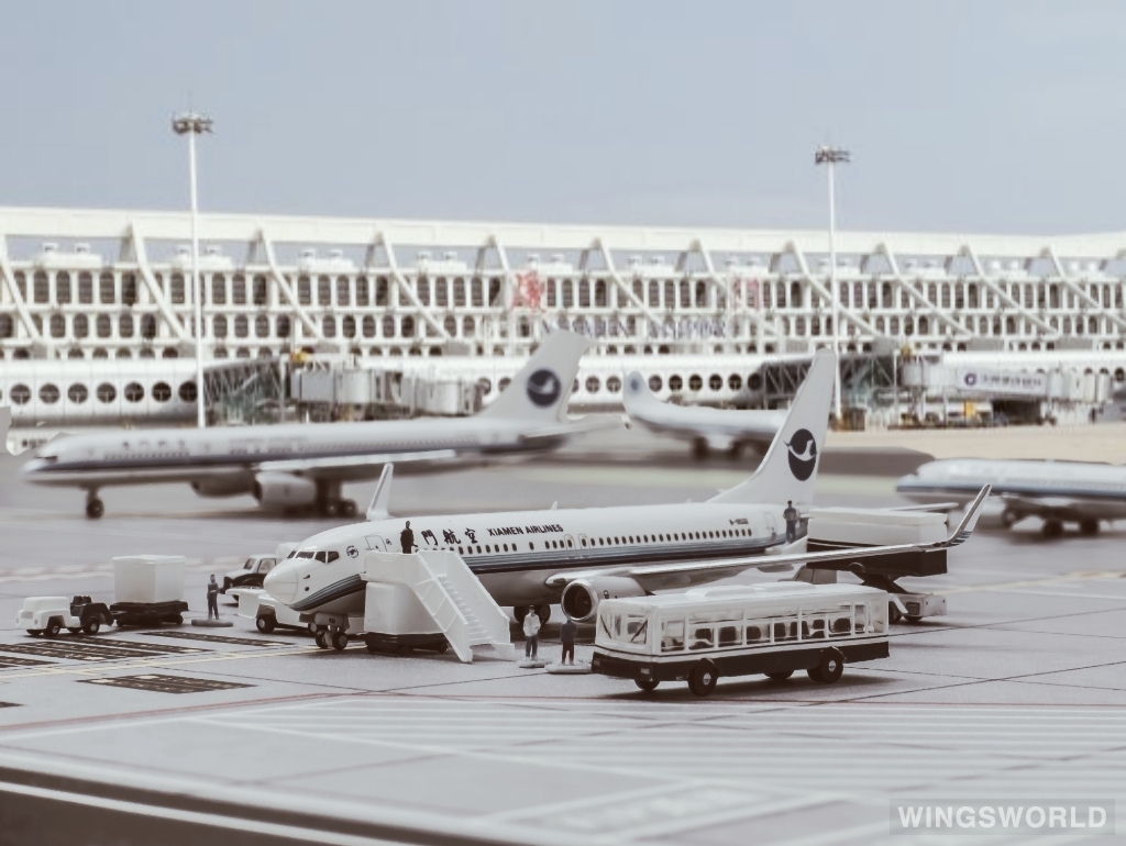HYJLwings 1:400 HYJL73002 XiamenAir 厦门航空 Boeing 737-800 B-5532