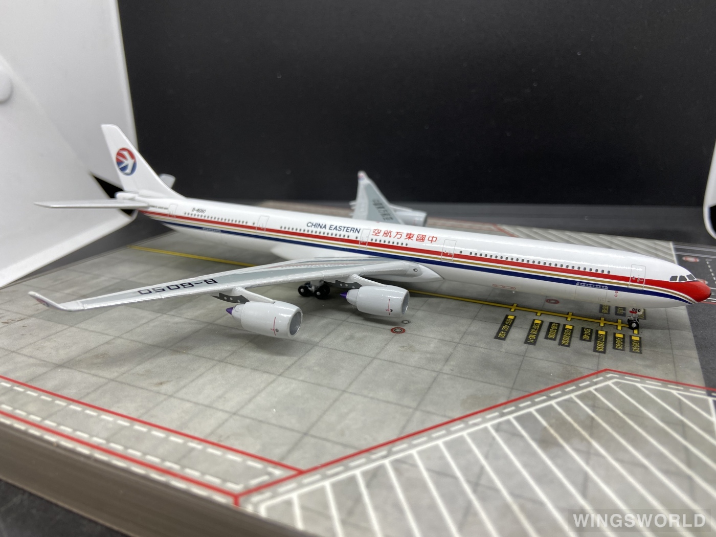 Geminijets 1:400 GJCES411 China Eastern 中国东方航空 Airbus A340-600 B-6050