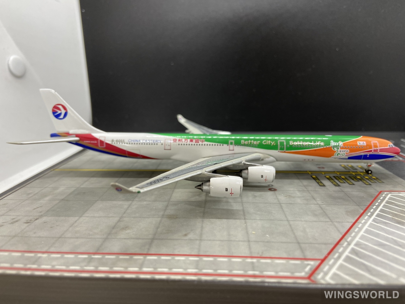 Phoenix 1:400 PH10113 China Eastern 中国东方航空 Airbus A340-600 B-6055