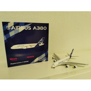 Airbus 空中客车 Airbus A380-800 F-WWDD MORE PERSONAL SPACE PH11379 Phoenix 1:400