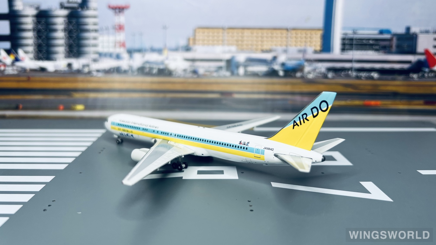 Geminijets 1:400 70738 Air Do 北海道国际航空 Boeing 767-300 JA98AD